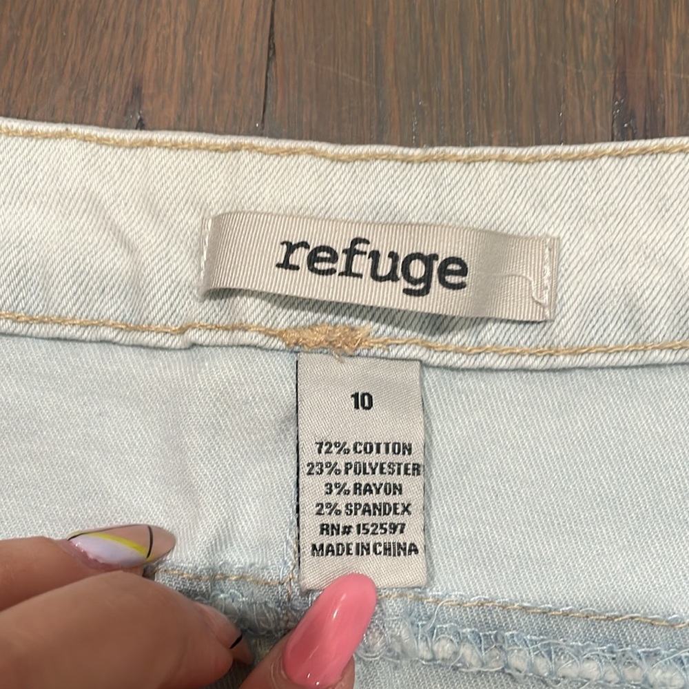 Refuge High Rise Jeans - Picture 4 of 5